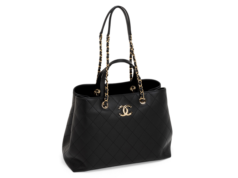 CHANEL Classic Shopping Bag AS1528 2020