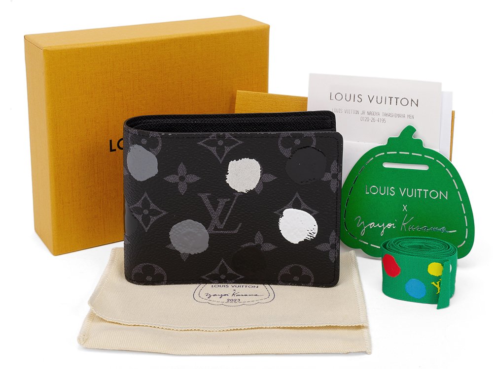LOUIS VUITTON × 草間彌生 ポルトフォイユ ミュルティプル M81931 二つ折り財布